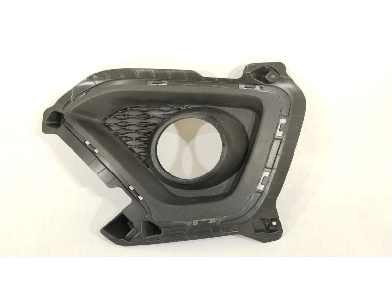 REJILLA PARAGOLPES DERECHA 86528B9000 
