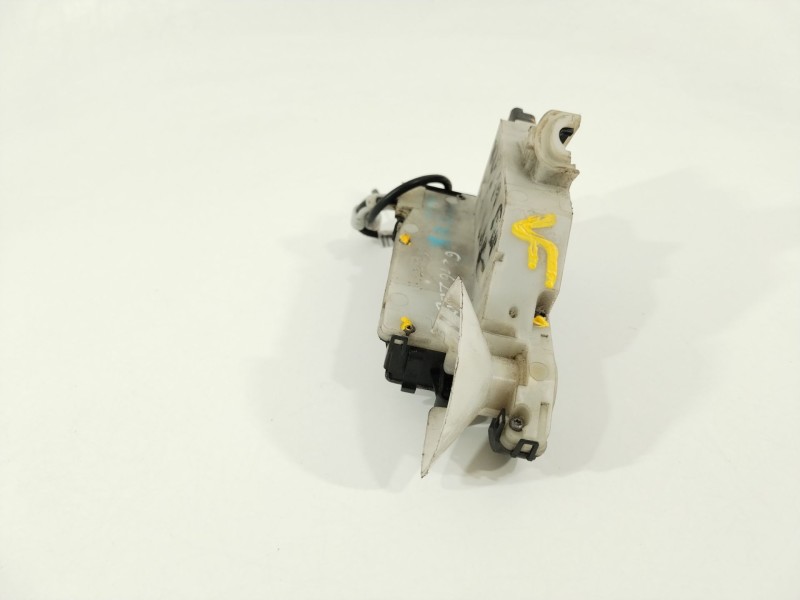 Recambio de cerradura puerta delantera izquierda para peugeot 208 1.5 blue-hdi fap referencia OEM IAM 9812500880  