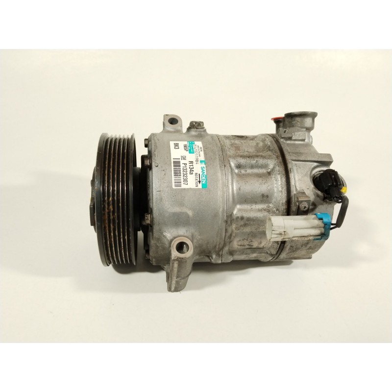 Recambio de compresor aire acondicionado para opel insignia a (g09) 2.0 cdti (68) referencia OEM IAM 13232307  