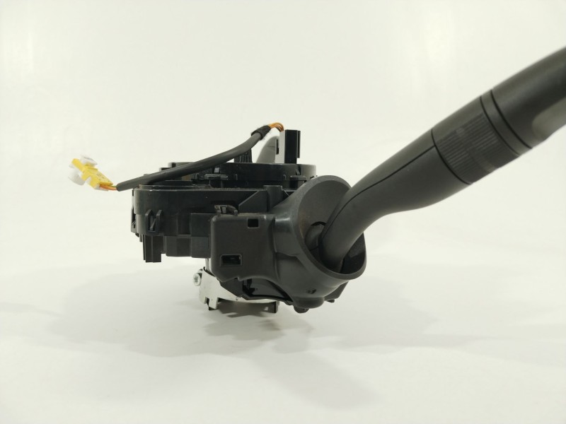 Recambio de mando intermitentes para opel corsa f (p2jo) 1.5 (68) referencia OEM IAM 98213639YX  