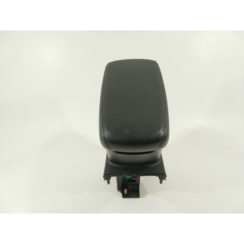 Recambio de apoyabrazos central para opel corsa f (p2jo) 1.5 (68) referencia OEM IAM 39046848  