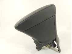 Recambio de apoyabrazos central para opel corsa f (p2jo) 1.5 (68) referencia OEM IAM 39046848   2