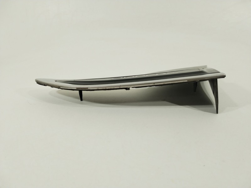 Recambio de moldura para opel ampera (r12) ev 150 referencia OEM IAM 20774120  20935239