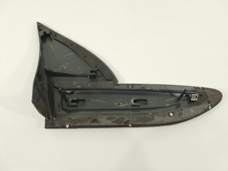 Recambio de moldura para opel ampera (r12) ev 150 referencia OEM IAM 20774120  20935239