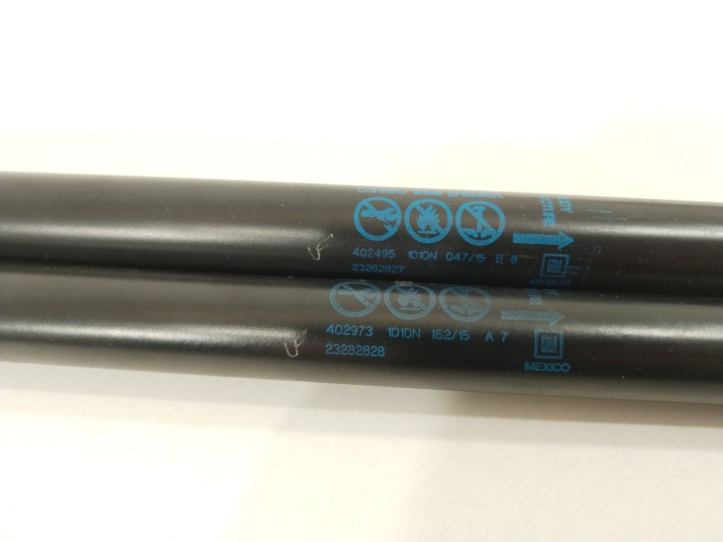 Recambio de amortiguadores maletero / porton para opel ampera (r12) ev 150 referencia OEM IAM 23282827  4024951010N047