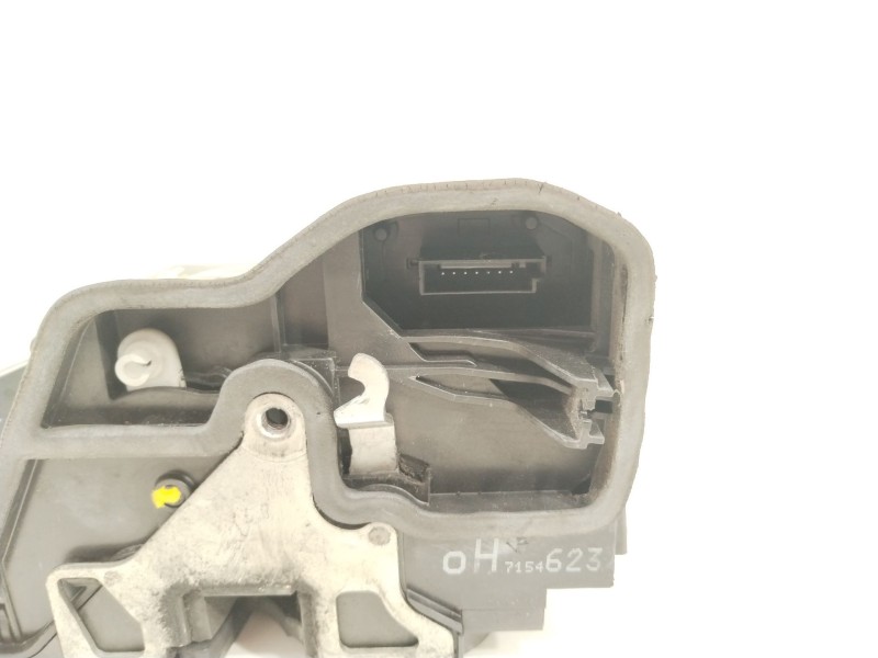 Recambio de cerradura puerta delantera izquierda para bmw serie 1 berlina (e81/e87) 120d referencia OEM IAM 7154623  51217202143