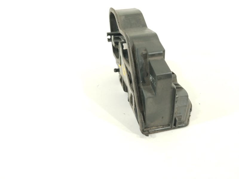 Recambio de cerradura puerta trasera derecha para bmw serie 1 berlina (e81/e87) 120d referencia OEM IAM 51227202148  