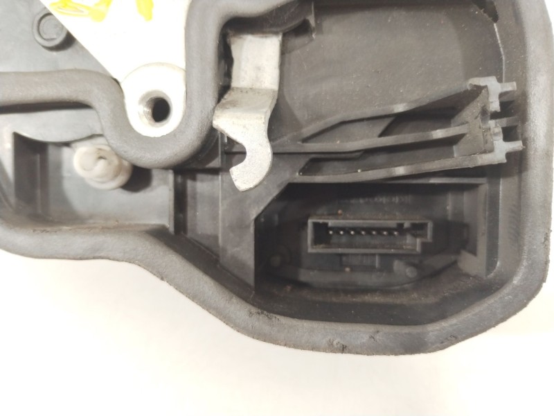 Recambio de cerradura puerta trasera derecha para bmw serie 1 berlina (e81/e87) 120d referencia OEM IAM 51227202148  