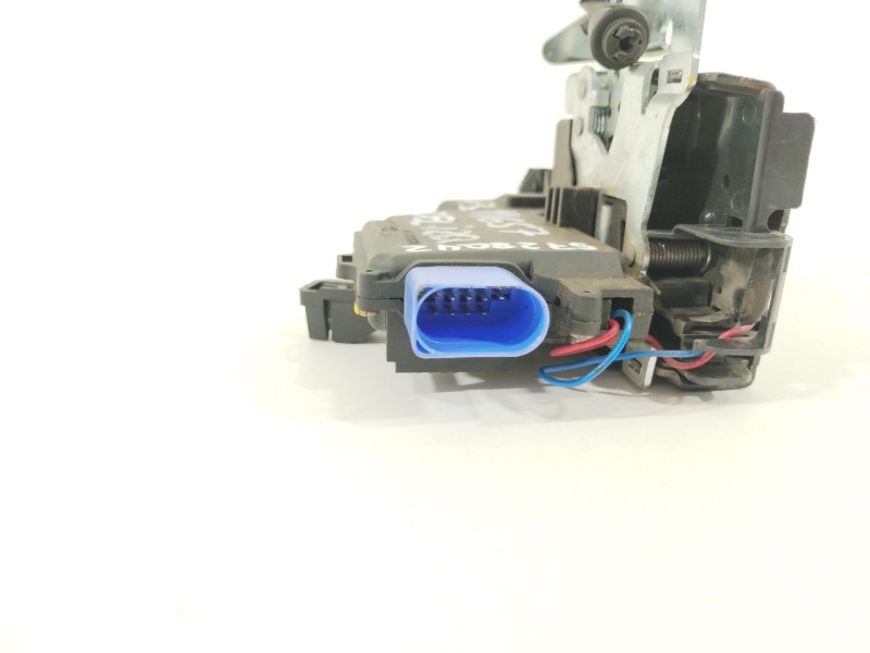 Recambio de cerradura puerta delantera izquierda para audi a3 (8p) 2.0 tdi ambiente referencia OEM IAM 4E1837015  