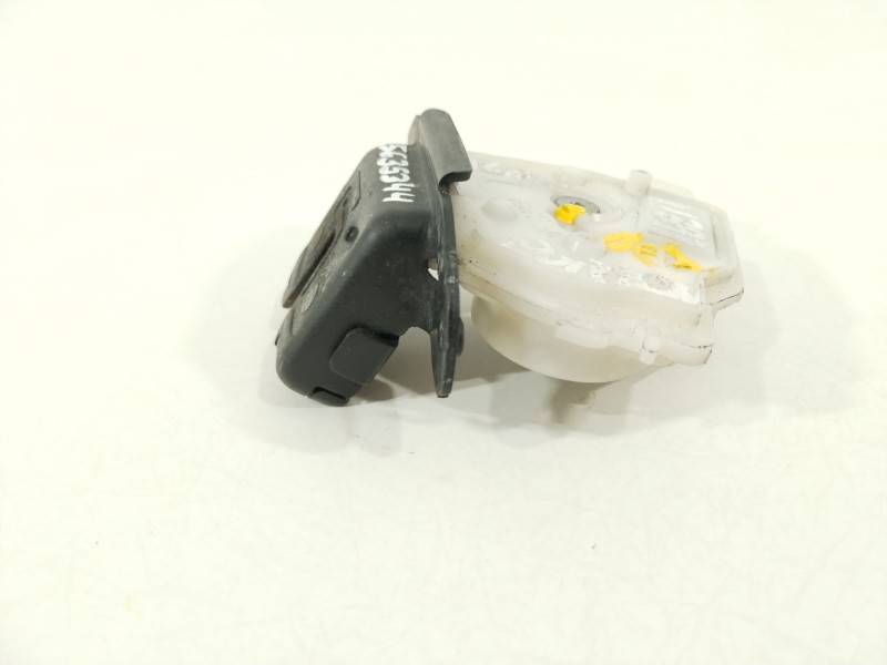 Recambio de cerradura maletero / porton para toyota auris active referencia OEM IAM 6935002090  