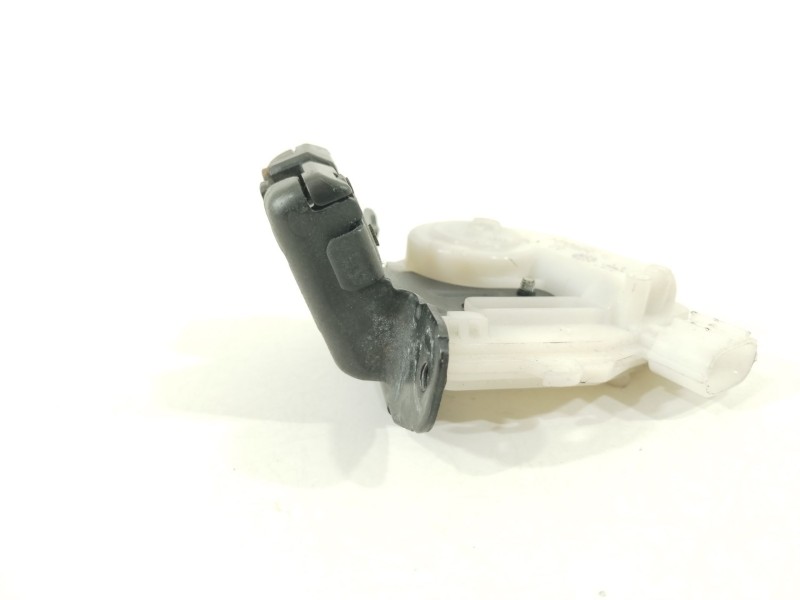 Recambio de cerradura maletero / porton para toyota auris active referencia OEM IAM 6935002090  