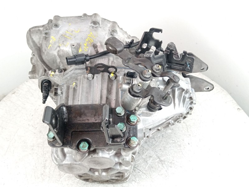 Recambio de caja cambios para kia carens (un) concept referencia OEM IAM S620JC  M5GF2