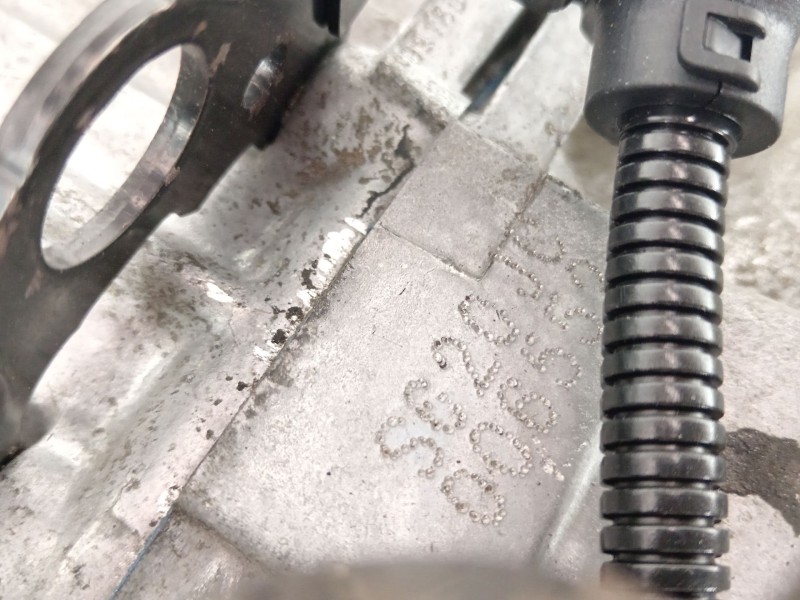 Recambio de caja cambios para kia carens (un) concept referencia OEM IAM S620JC  M5GF2