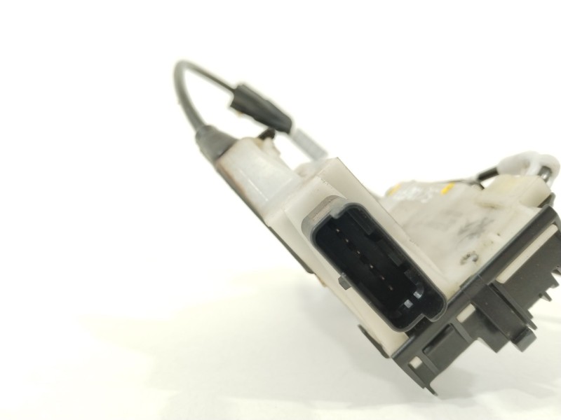 Recambio de cerradura puerta delantera izquierda para peugeot 208 style referencia OEM IAM 9812500880  