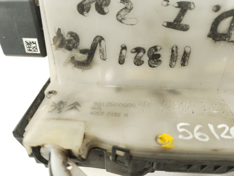 Recambio de cerradura puerta delantera izquierda para peugeot 208 style referencia OEM IAM 9812500880  