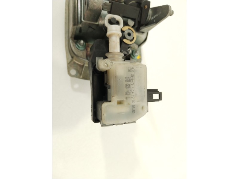 Recambio de maneta exterior porton para seat ibiza iii (6l1) 1.4 tdi referencia OEM IAM 6L6827573B  