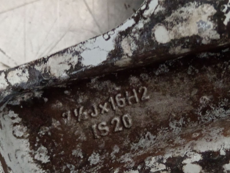 Recambio de llanta para bmw 7 (e38) 735 i, il referencia OEM IAM 1095048  