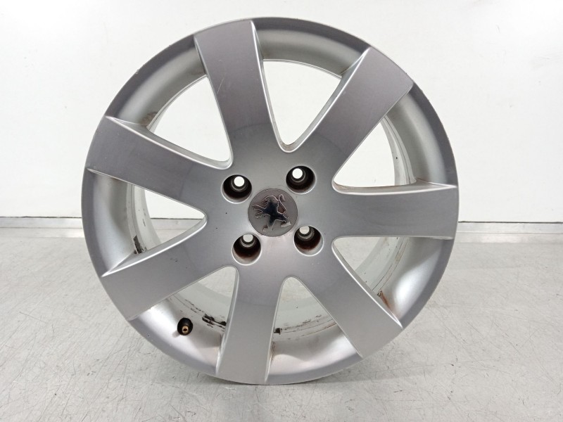Recambio de llanta para peugeot 308 confort referencia OEM IAM 9680729880  
