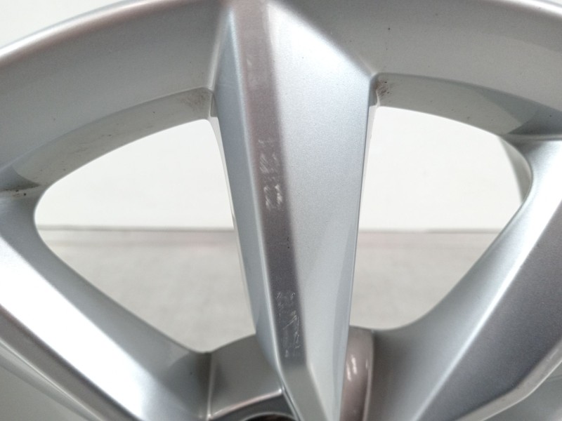 Recambio de llanta para skoda octavia iii combi (5e5, 5e6) 1.6 tdi referencia OEM IAM 5E0601025B  