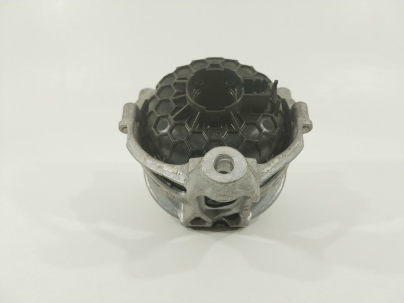 Recambio de soporte motor derecho para audi q5 (fyb, fyg) 35 tdi quattro referencia OEM IAM 4M0199372M  