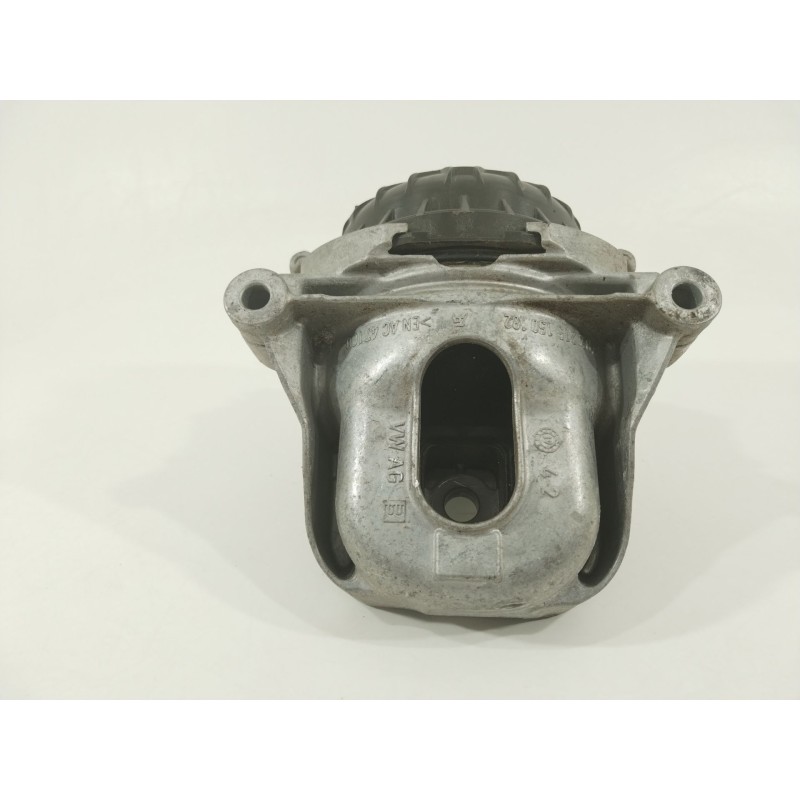Recambio de soporte motor derecho para audi q5 (fyb, fyg) 35 tdi quattro referencia OEM IAM 4M0199372M  