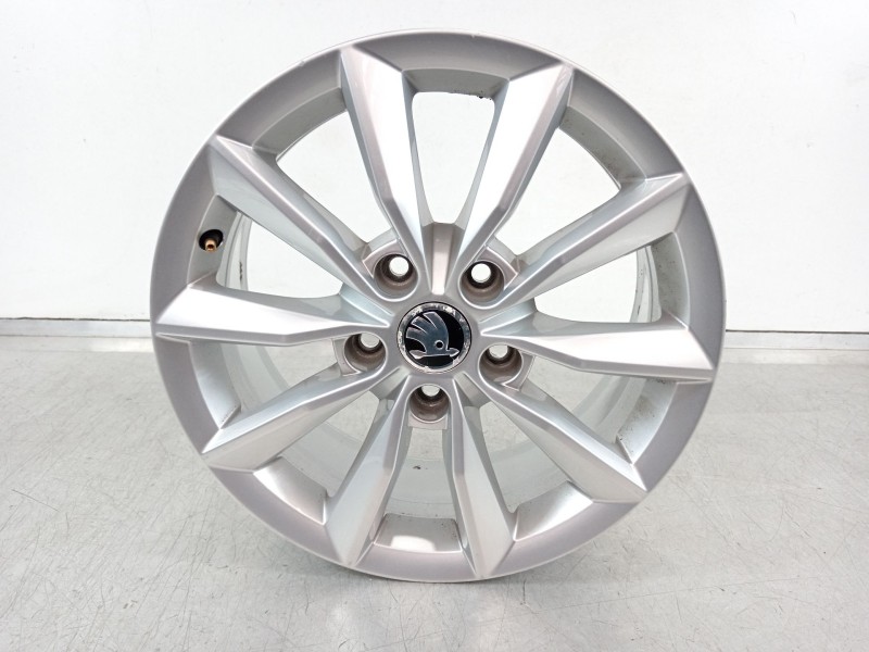 Recambio de llanta para skoda octavia iii combi (5e5, 5e6) 1.6 tdi referencia OEM IAM 5E0601025B  