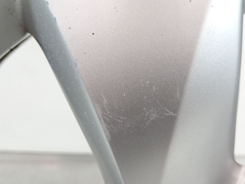 Recambio de llanta para kia carens (un) concept referencia OEM IAM 529101D300  