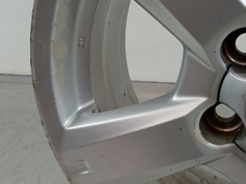 Recambio de llanta para toyota rav 4 (a3) executive referencia OEM IAM 17X7J 45 R2  