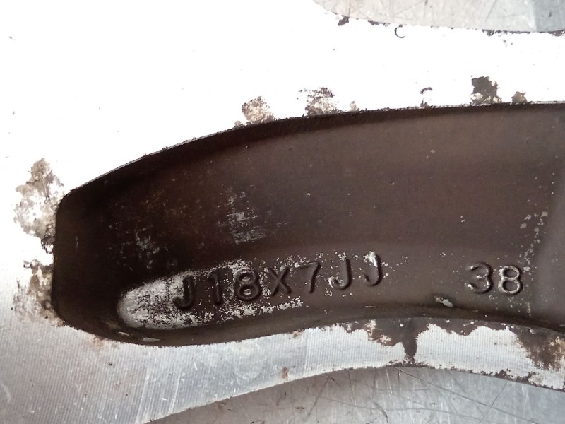 Recambio de llanta para citroën c-crosser xtr referencia OEM IAM J18X7JJ 38  