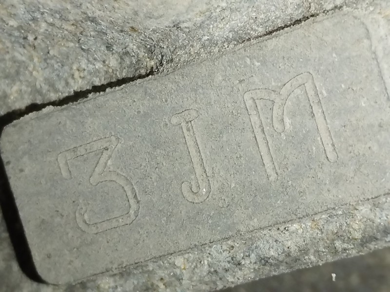 Recambio de caja cambios para toyota auris (_e18_) 1.8 hybrid (zwe186_) referencia OEM IAM 3JM  