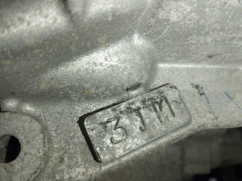 Recambio de caja cambios para toyota auris (_e18_) 1.6 (zre181_, zre185_) referencia OEM IAM 3JM  