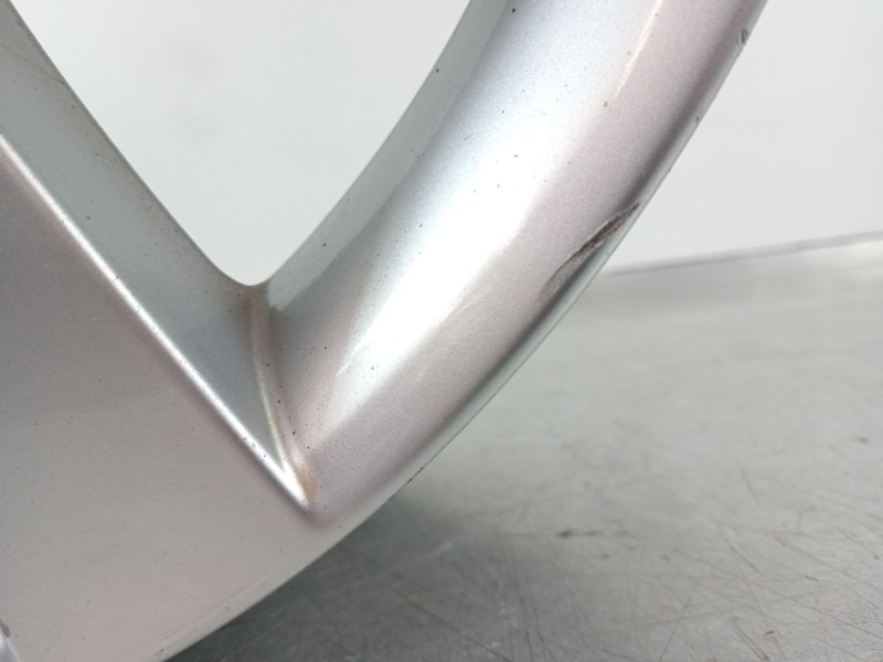 Recambio de llanta para skoda octavia lim. (5e3) l&k referencia OEM IAM 5E0601025  