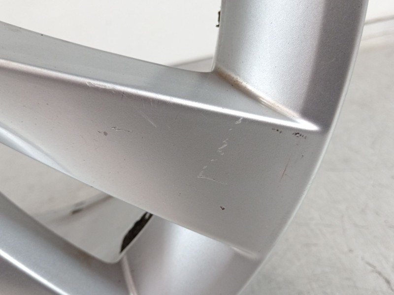 Recambio de llanta para skoda octavia lim. (5e3) l&k referencia OEM IAM 5E0601025  