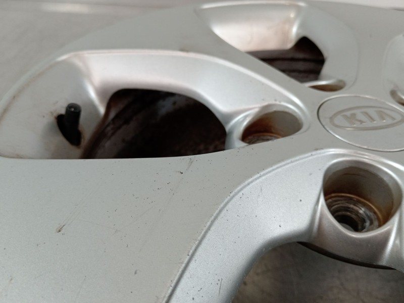 Recambio de llanta para kia carens ( ) concept referencia OEM IAM 52910A41  