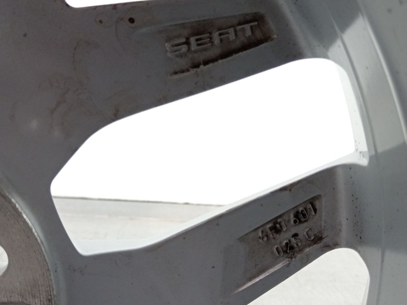 Recambio de llanta para seat ibiza sc (6p5) 00.16 referencia OEM IAM 6F0601025C  