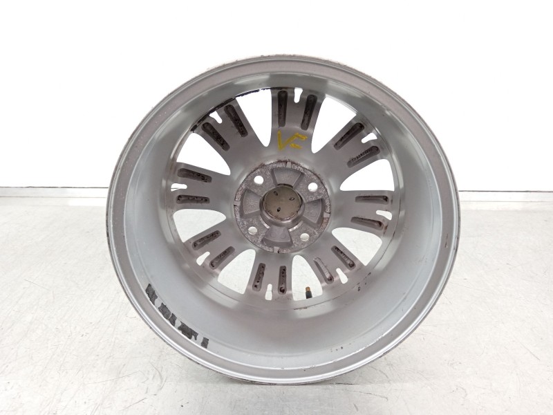 Recambio de llanta para peugeot 208 style referencia OEM IAM 9677378177  