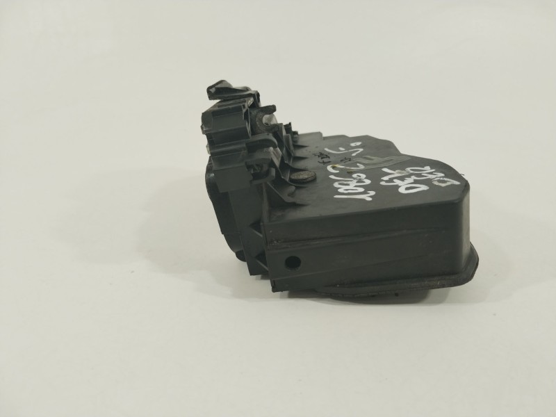 Recambio de cerradura puerta delantera derecha para bmw serie 1 berlina (e81/e87) 120d referencia OEM IAM 7154628  51227202148