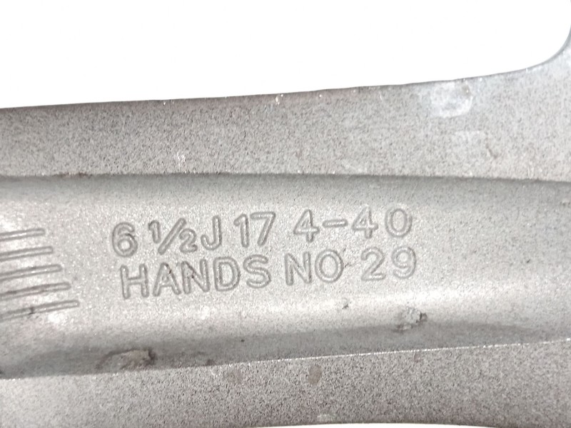 Recambio de llanta para renault captur zen referencia OEM IAM 403005727R  