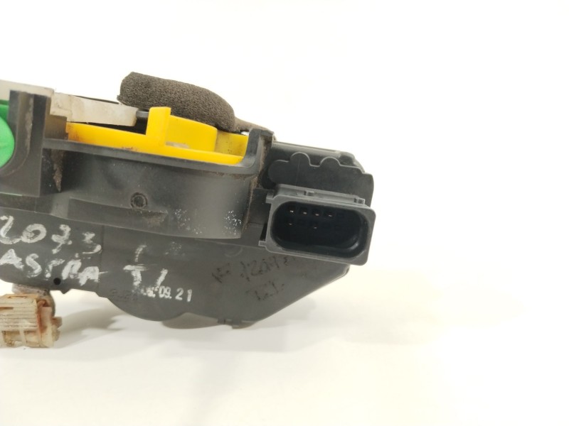 Recambio de cerradura puerta trasera izquierda para opel astra j lim. enjoy referencia OEM IAM 13503807  