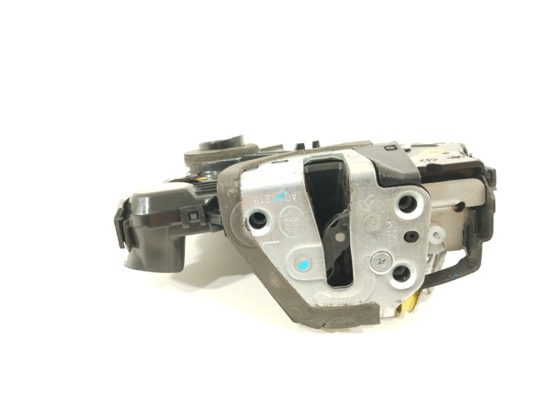 Recambio de cerradura puerta delantera izquierda para toyota auris (_e18_) 1.4 d-4d (nde180_) referencia OEM IAM 6904002210  