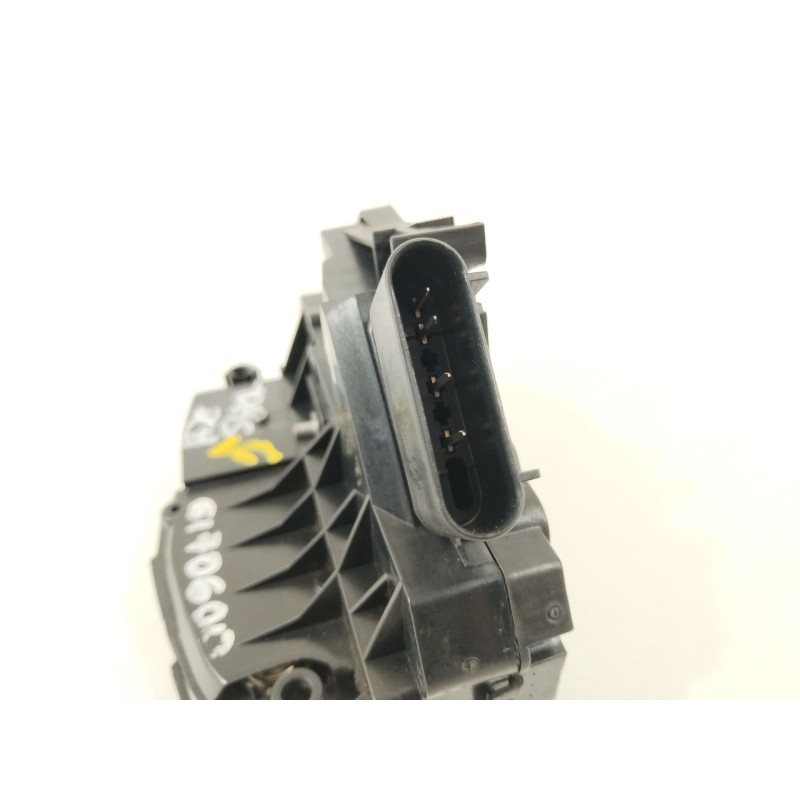 Recambio de cerradura puerta trasera derecha para ford fiesta (cb1) 1.6 tdci cat referencia OEM IAM 8A6AA26412AE  