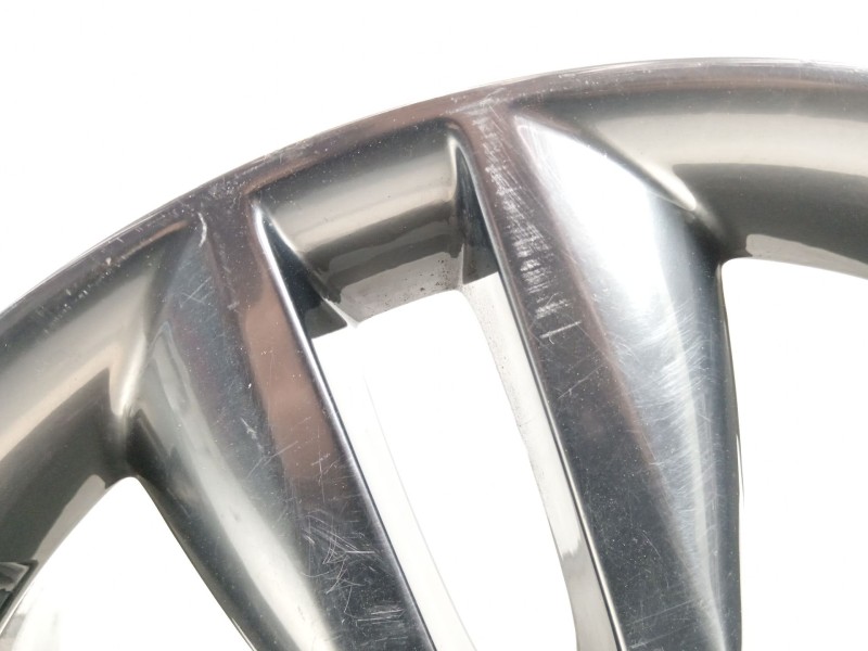 Recambio de llanta para hyundai santa fe (dm) style 4wd referencia OEM IAM 529102W190  