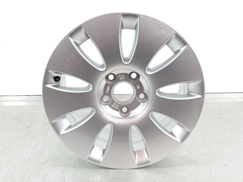 Recambio de llanta para audi a6 berlina (4f2) 2.0 tdi referencia OEM IAM 4F0601025  