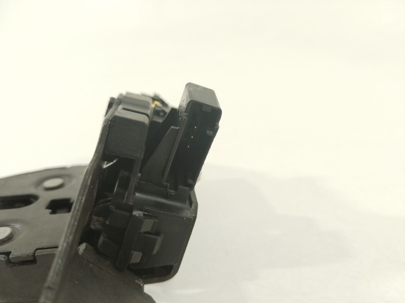 Recambio de cerradura maletero / porton para opel mokka x 120 aniversario start/stop referencia OEM IAM 13509599  