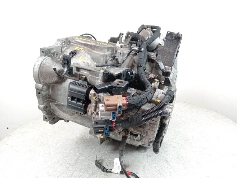 Recambio de caja cambios para kia cee´d (jd) 1.6 crdi 136 referencia OEM IAM D24U  D24UGD
