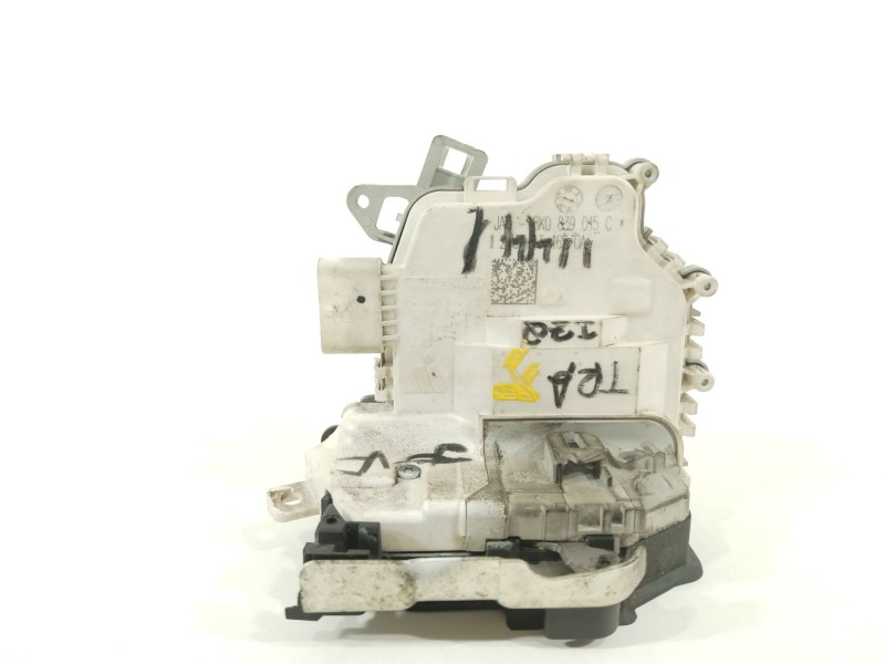 Recambio de cerradura puerta trasera izquierda para audi a4 ber. (b8) basis referencia OEM IAM 8K0839015C  