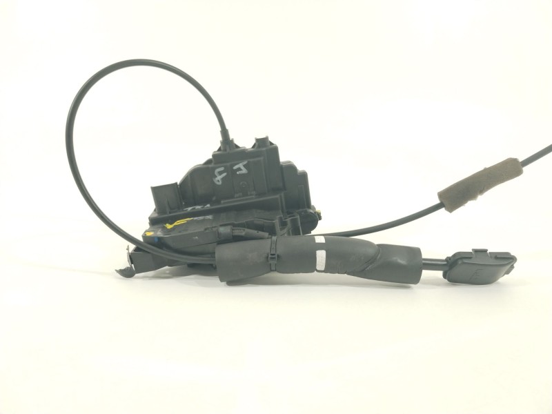 Recambio de cerradura puerta trasera izquierda para renault scenic iii expression referencia OEM IAM 825030004R  