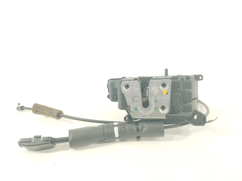 Recambio de cerradura puerta trasera izquierda para renault scenic iii expression referencia OEM IAM 825030004R  