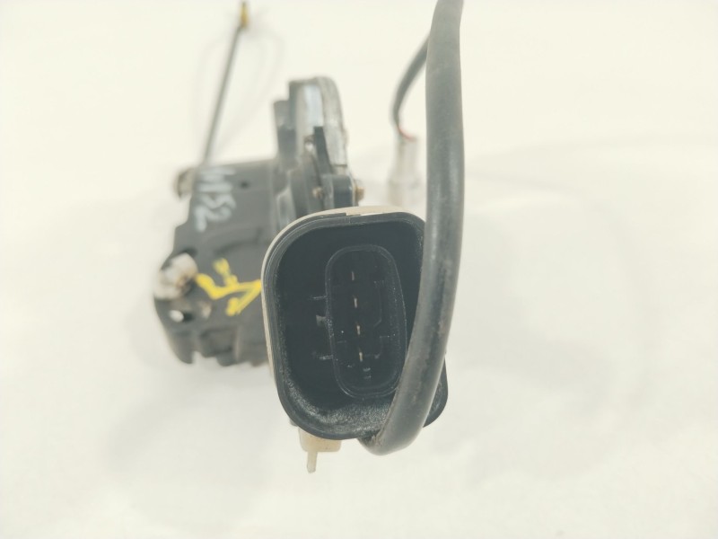 Recambio de cerradura puerta delantera derecha para suzuki grand vitara 3 puertas sq (gt) 2.0 básico referencia OEM IAM 8220166D