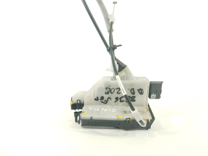 Recambio de cerradura puerta delantera derecha para peugeot 208 1.2 12v vti referencia OEM IAM 9812500780  